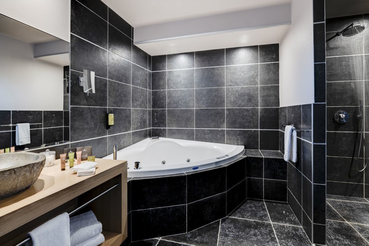 Château des Avenières - Deluxe Suite