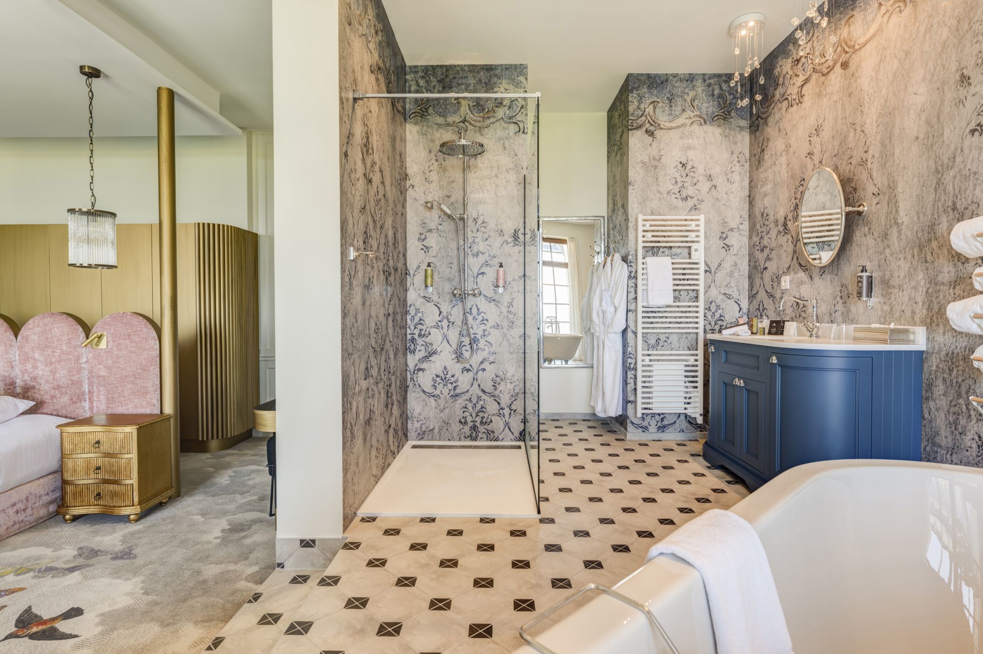 Château des Avenières - "Signature" Junior Suite